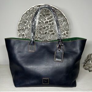 🎀 Dooney Russel tote bag Florentine leather